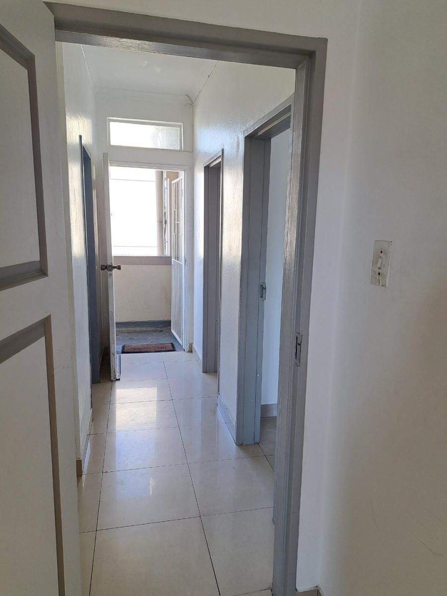 2 Bedroom Property for Sale in Zonnebloem Western Cape